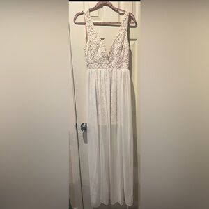 Ark & Co. Beige and white  lace dress